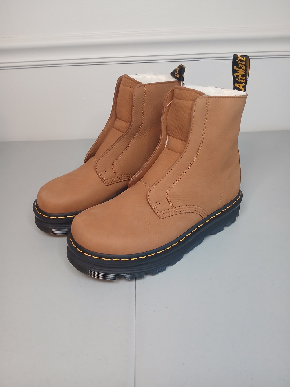 Dr. Martens ZEBZAG Laceless Lined Slip On Nubuck Boots 10 NWOT Unisex